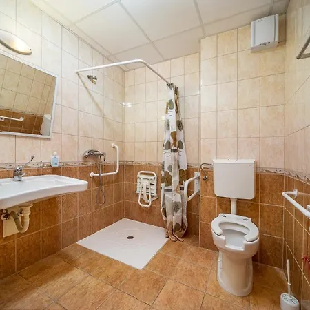 Nefelejcs Hotel